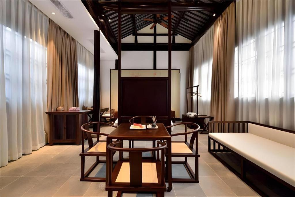 วู ซูโจว ตันหัวฟู Hotel ภายนอก รูปภาพ